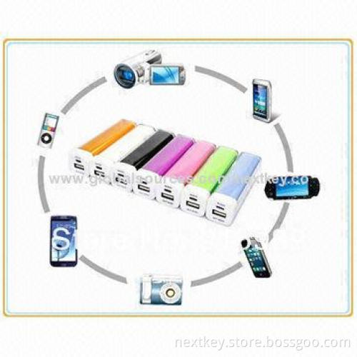 Colorful 2,600mAh Lipstick Phone Charger with Plastic Good Design